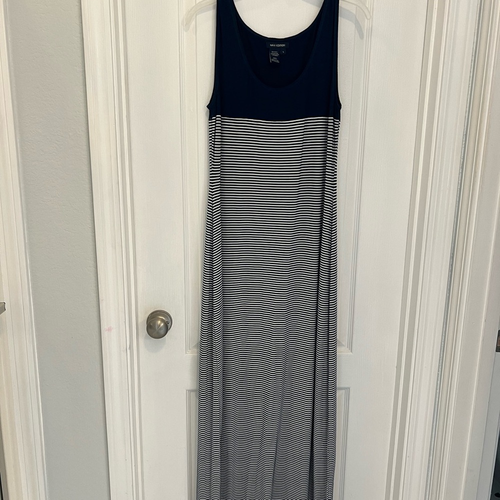 Max Edition Navy and White Striped Maxi Dress